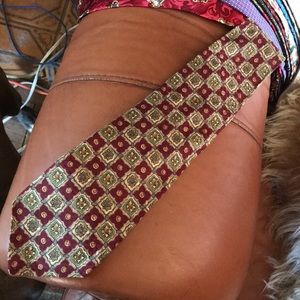 Gap silk tie